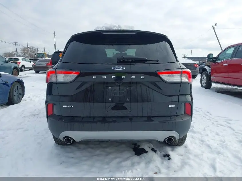 2021 FORD ESCAPE SE