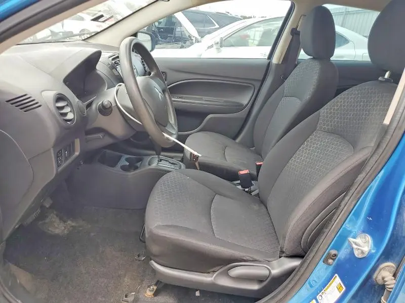 2015 MITSUBISHI MIRAGE DE  
