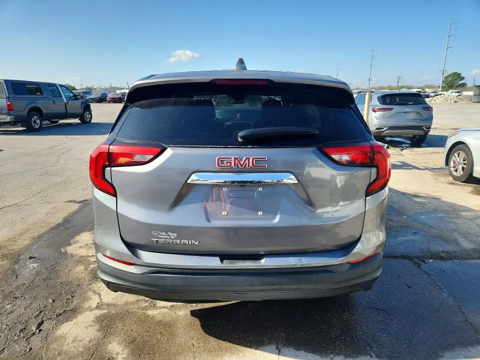 2018 GMC TERRAIN SLE  