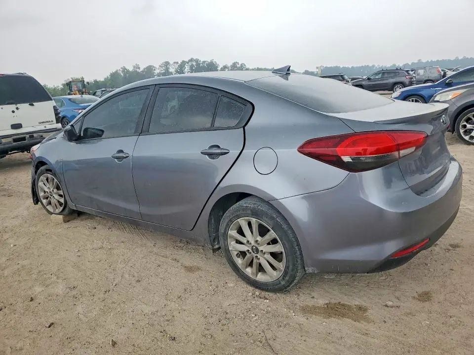 2017 KIA FORTE S  