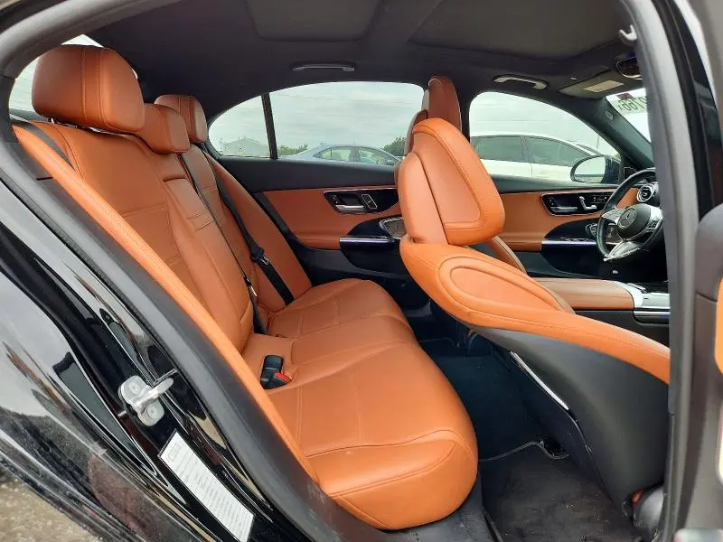 2023 MERCEDES-BENZ C 300  