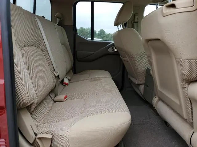 2014 NISSAN FRONTIER S  