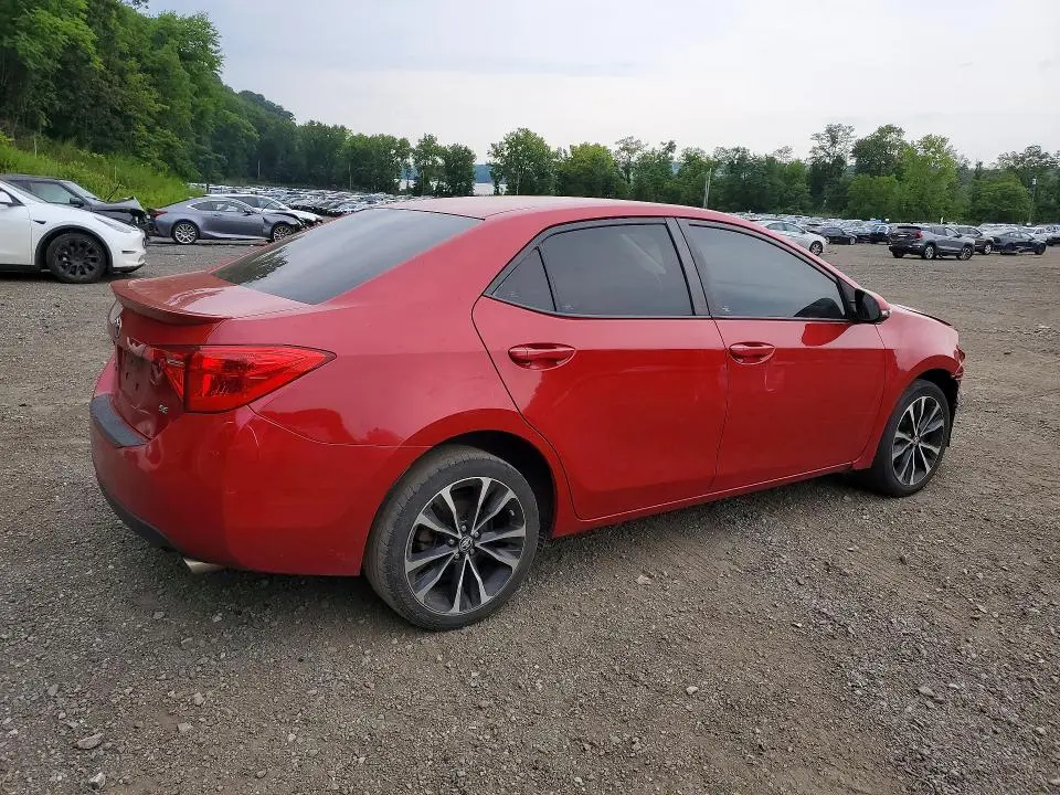 2017 TOYOTA COROLLA SE  