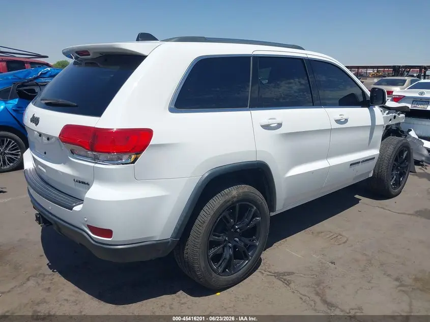 2019 JEEP GRAND CHEROKEE LAREDO E 4X2