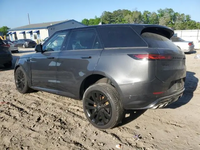2025 LAND ROVER RANGE ROVER SPORT DYNAMIC SE  