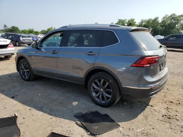 2022 VOLKSWAGEN TIGUAN SE  