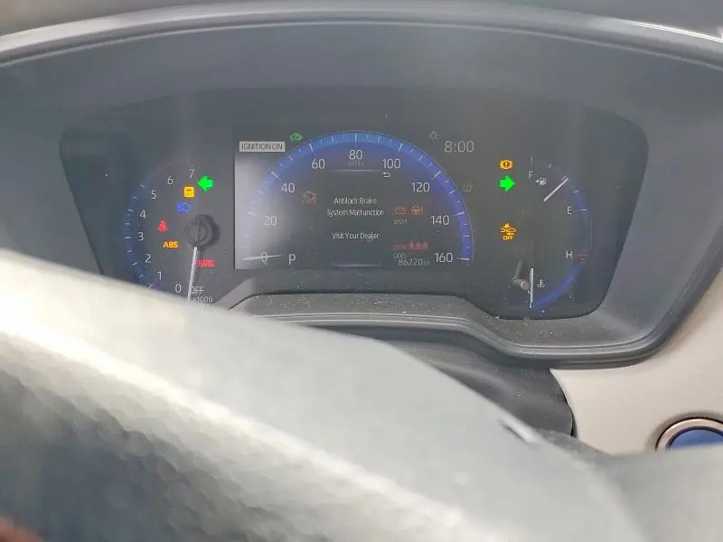 2021 TOYOTA COROLLA LE  