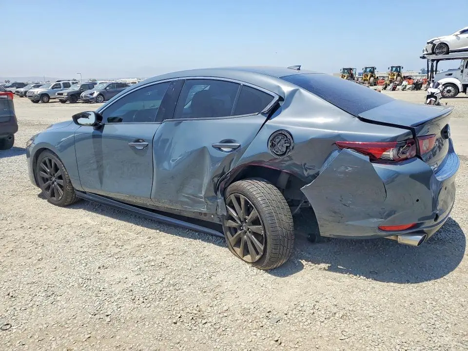 2022 MAZDA 3 PREMIUM PLUS  