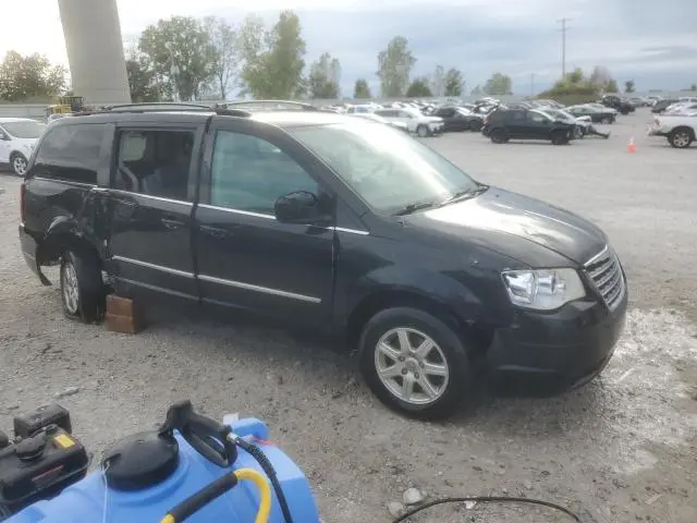 2010 CHRYSLER TOWN & COUNTRY TOURING  