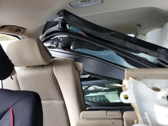 2011 TOYOTA 4RUNNER SR5  