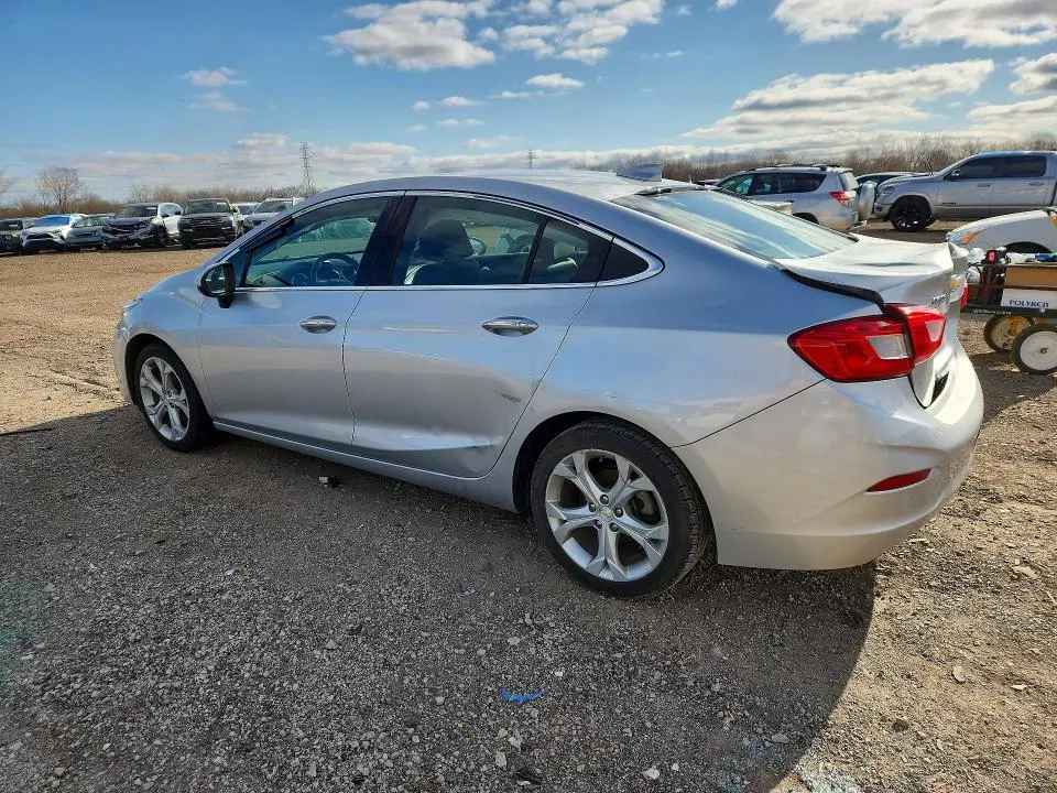 2018 CHEVROLET CRUZE PREMIER  
