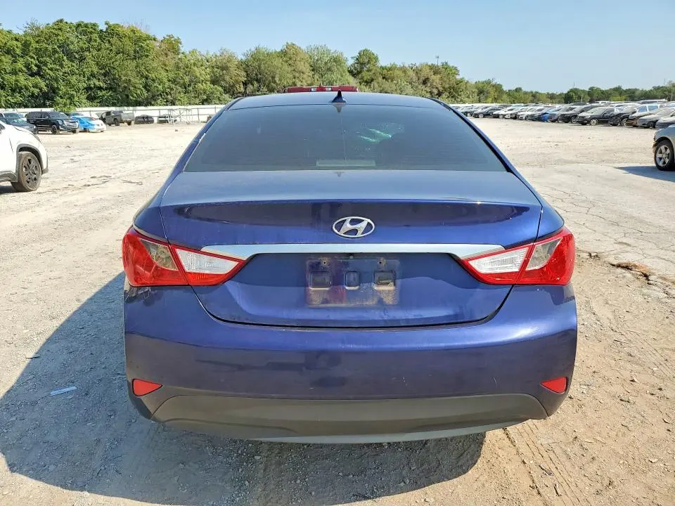 2014 HYUNDAI SONATA GLS  