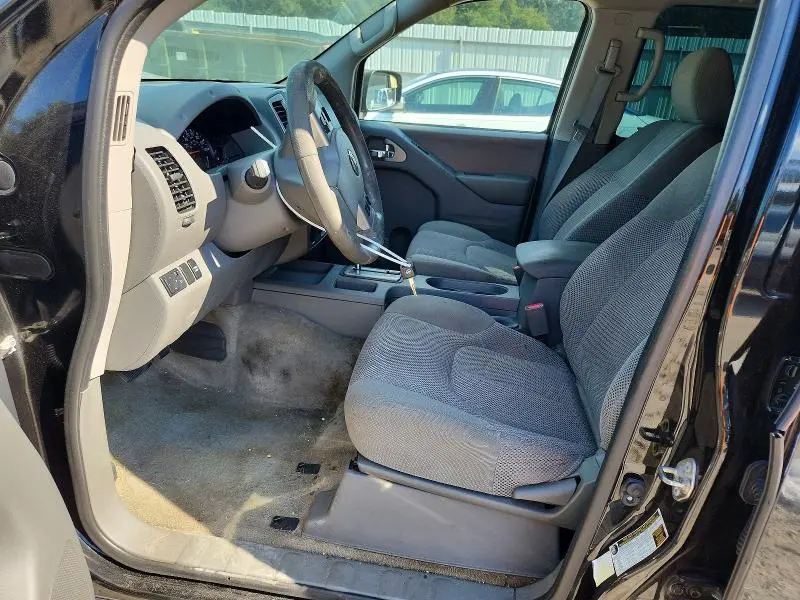 2018 NISSAN FRONTIER SV  