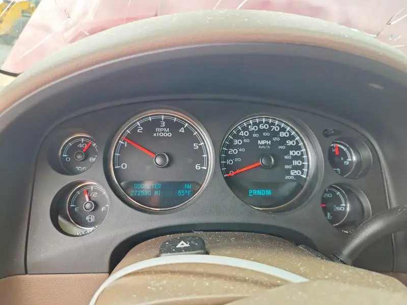 2011 CHEVROLET SUBURBAN K1500 LT  