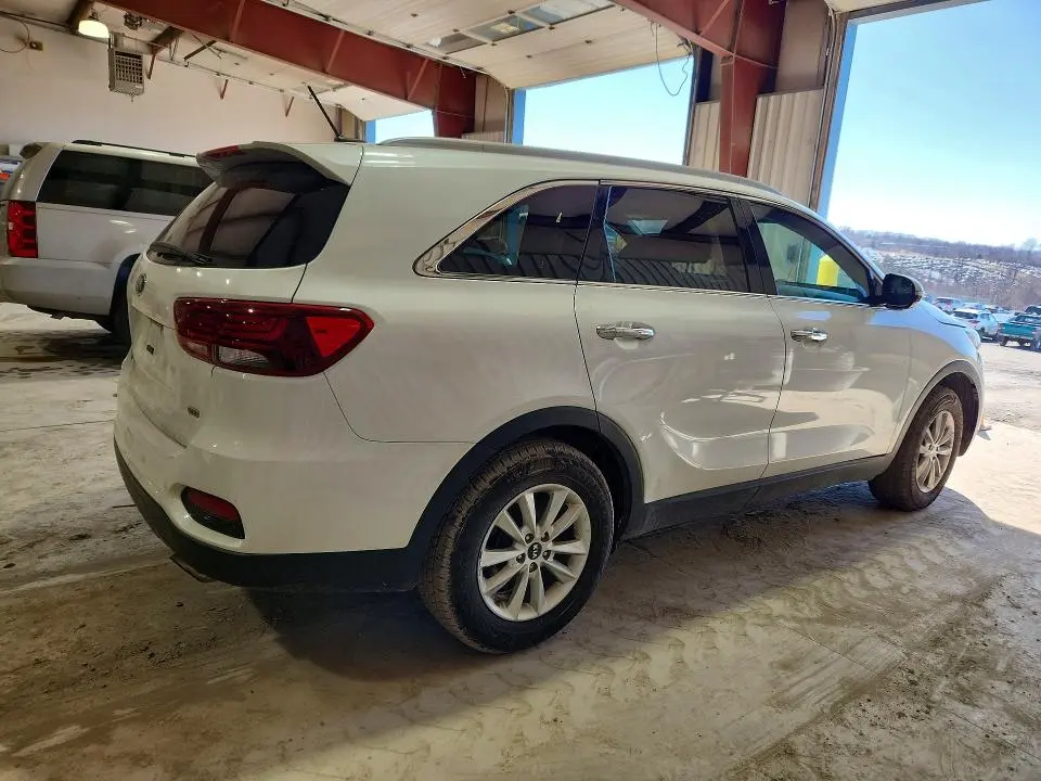 2020 KIA SORENTO LX  