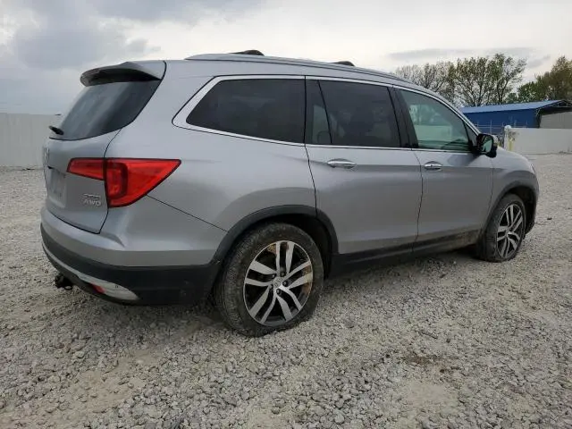 2017 HONDA PILOT TOURING