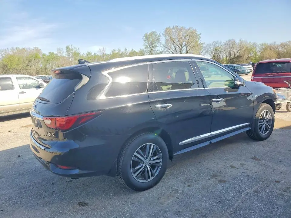 2020 INFINITI QX60 LUXE  