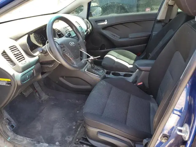 2017 KIA FORTE LX  