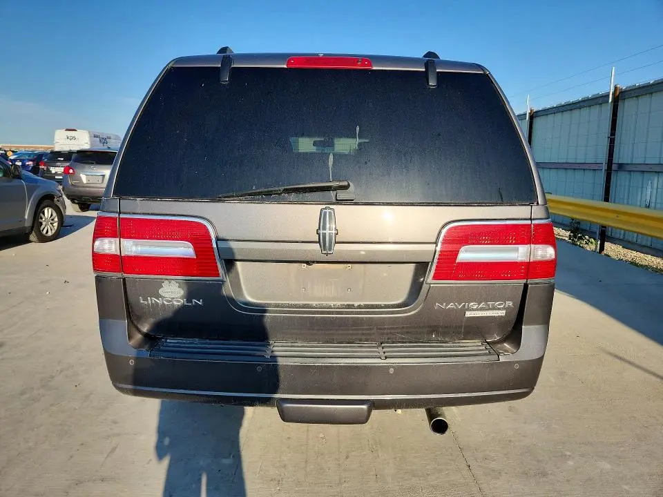 2012 LINCOLN NAVIGATOR L  