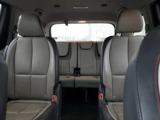 2018 KIA SEDONA LX  