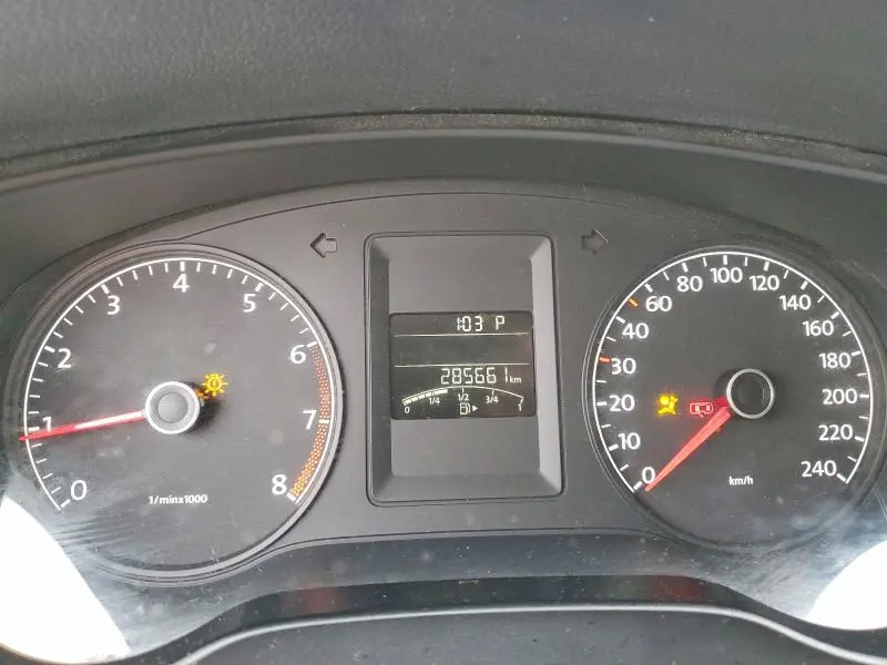 2013 VOLKSWAGEN JETTA BASE  