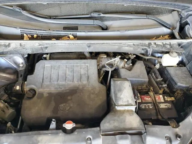 2016 TOYOTA HIGHLANDER LE  