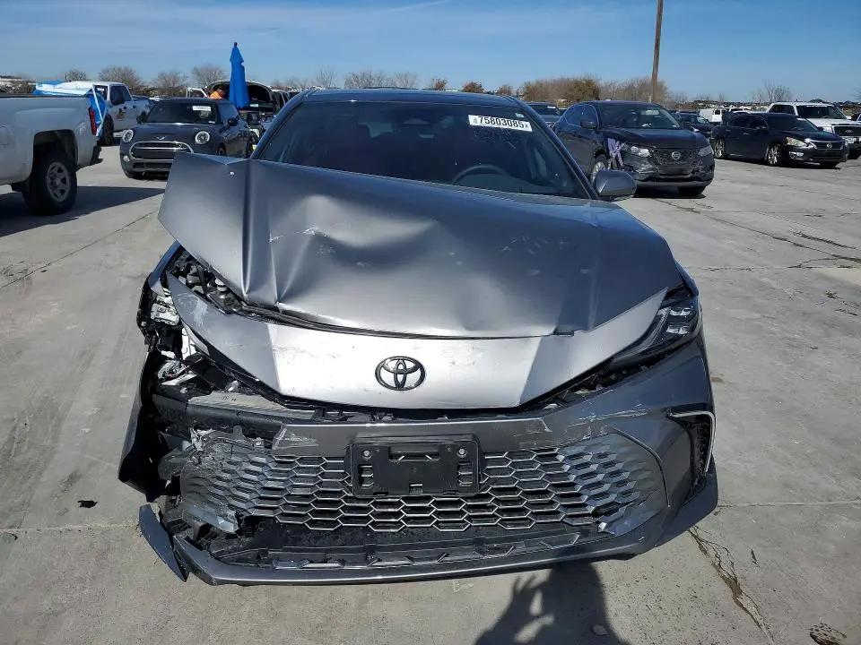 2025 TOYOTA CAMRY XSE  