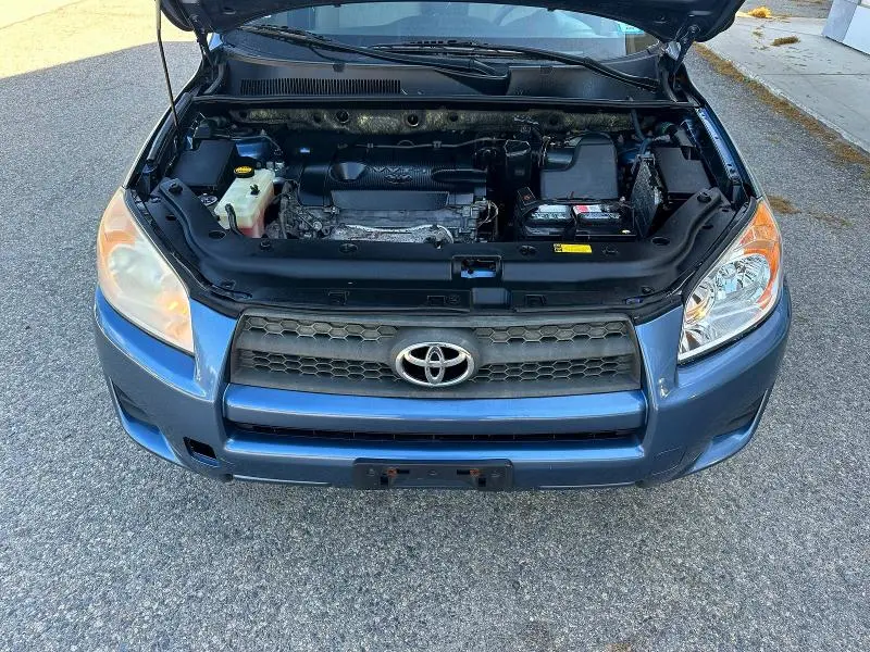 2011 TOYOTA RAV4 BASE  