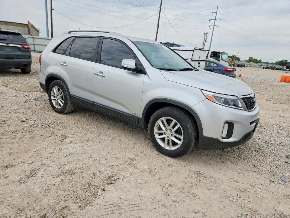 2014 KIA SORENTO   
