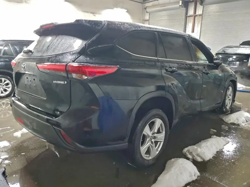 2021 TOYOTA HIGHLANDER HYBRID LE  