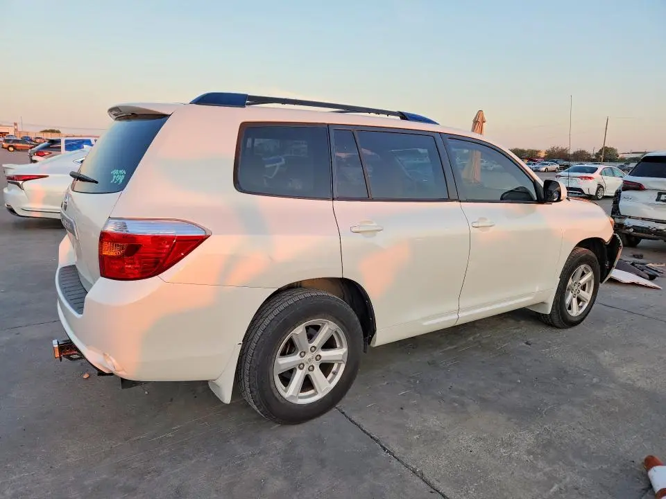 2010 TOYOTA HIGHLANDER BASE  