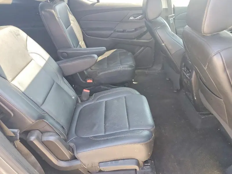 2018 CHEVROLET TRAVERSE LT  