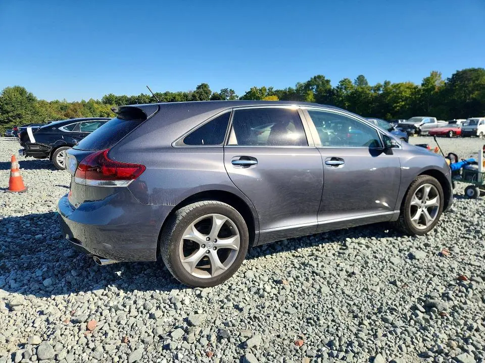 2013 TOYOTA VENZA XLE  