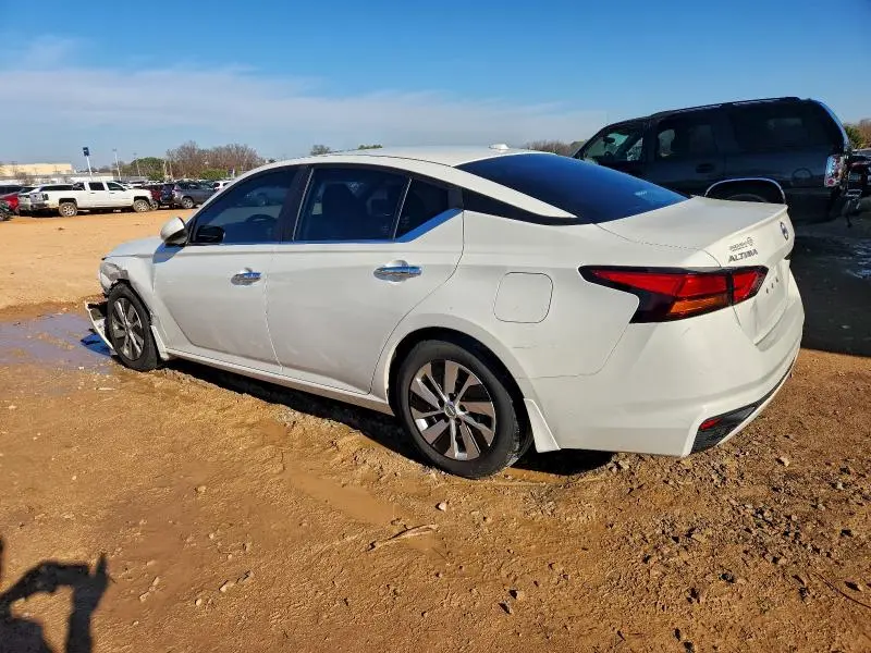2019 NISSAN ALTIMA S  