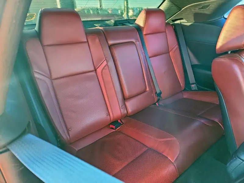 2015 DODGE CHALLENGER SXT PLUS  