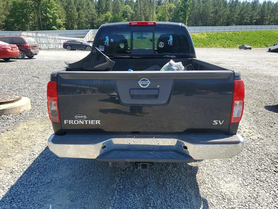 2019 NISSAN FRONTIER SV  