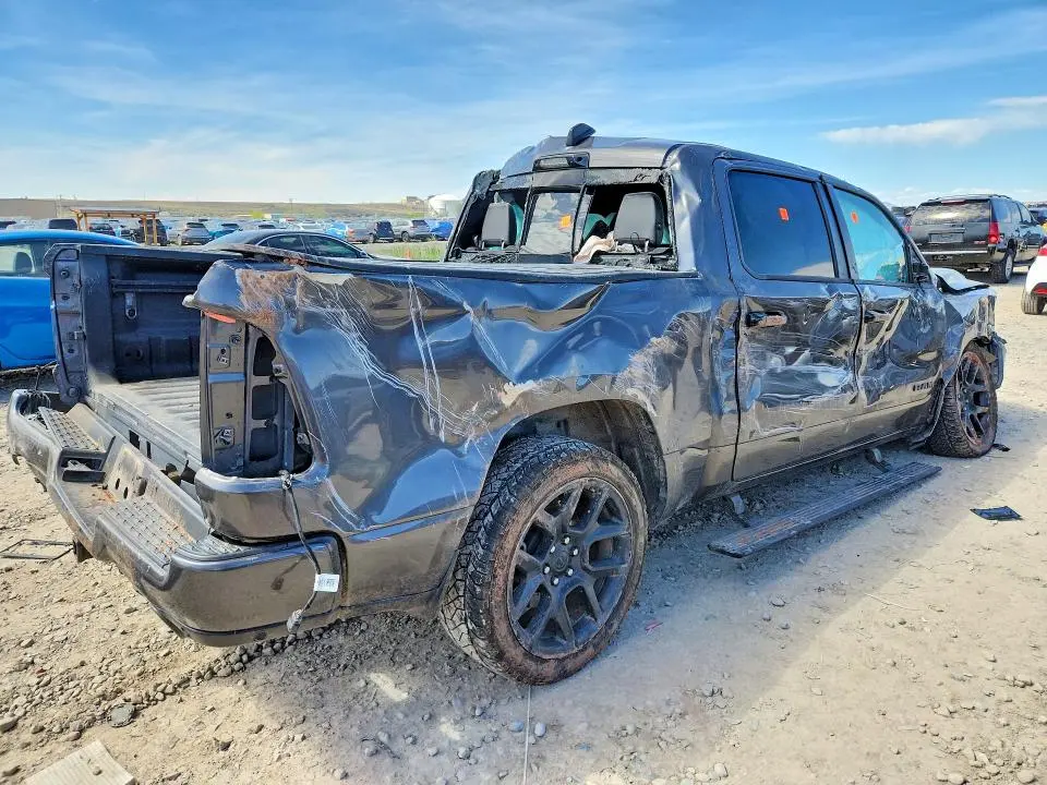 2024 RAM 1500 LARAMIE  