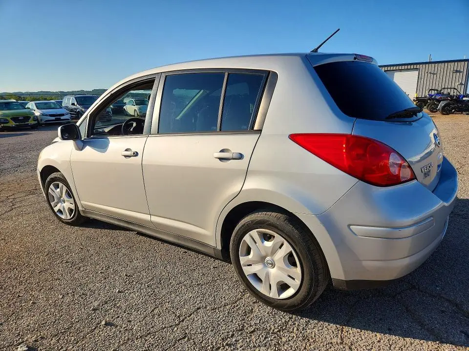 2012 NISSAN VERSA 1.8 S  