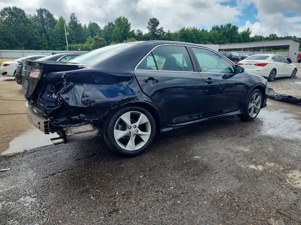 2012 TOYOTA CAMRY SE SPORT LIMITED EDITION  