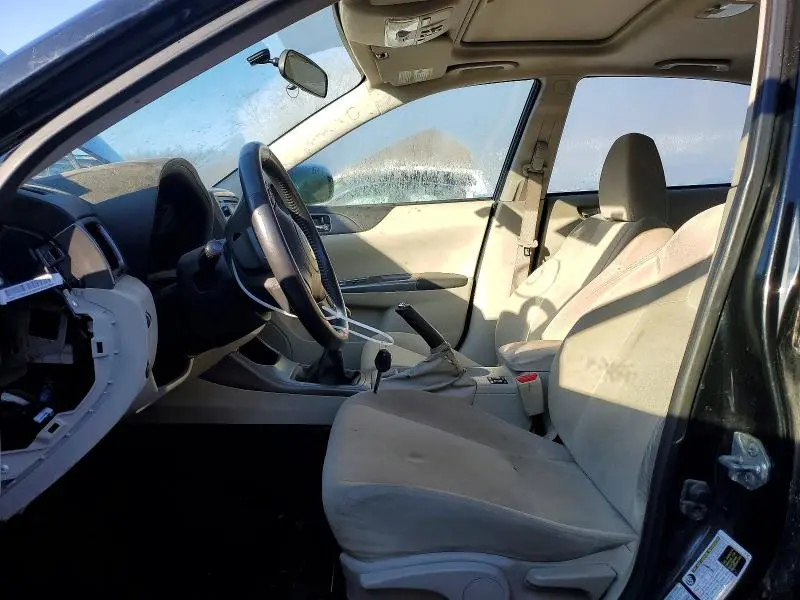 2011 SUBARU IMPREZA 2.5I PREMIUM  