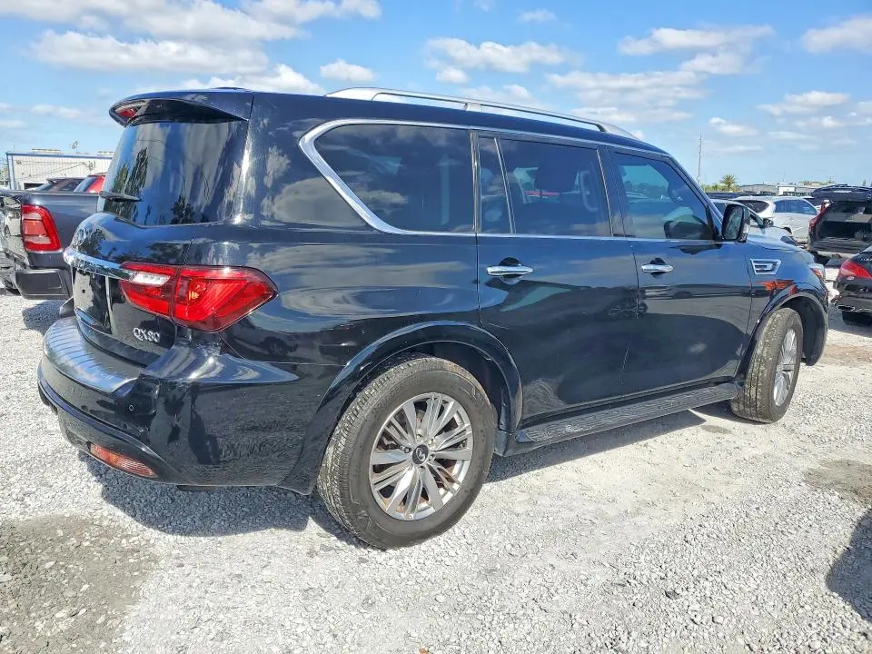 2021 INFINITI QX80 LUXE  