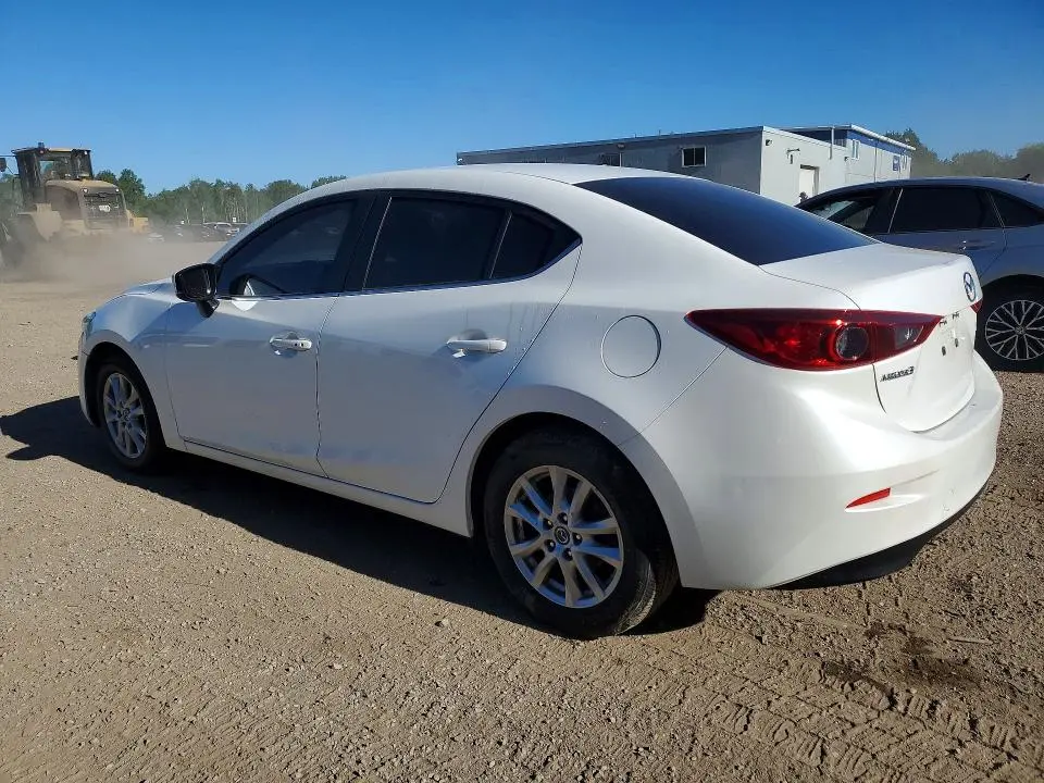 2018 MAZDA 3 GS  