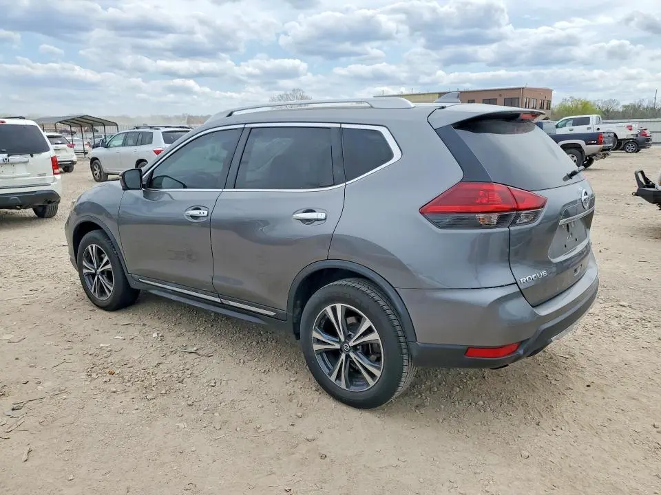 2018 NISSAN ROGUE SL  