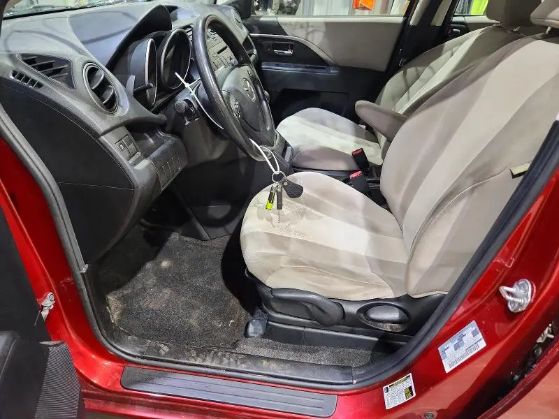 2013 MAZDA 5   