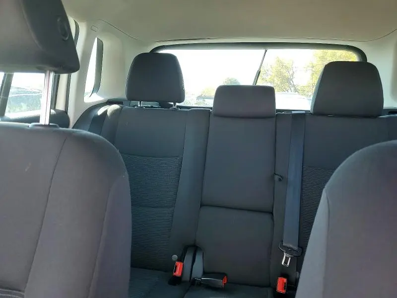2015 VOLKSWAGEN TIGUAN S  