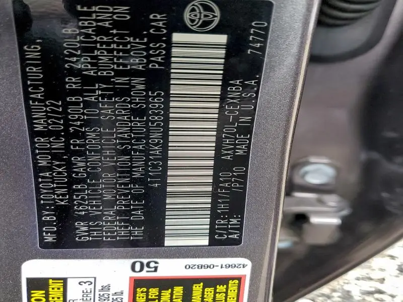 2022 TOYOTA CAMRY LE  