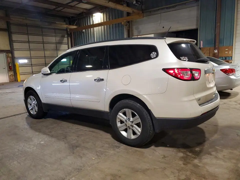 2014 CHEVROLET TRAVERSE LT  