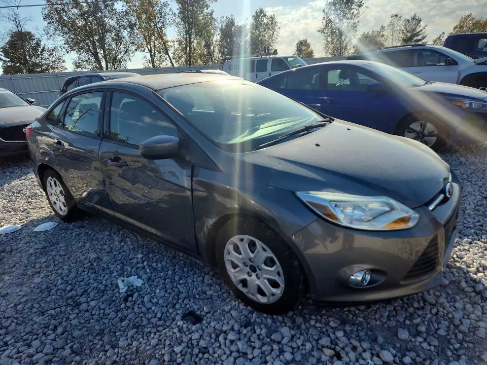 2012 FORD FOCUS SE  