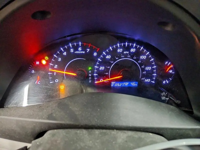 2011 TOYOTA CAMRY BASE  