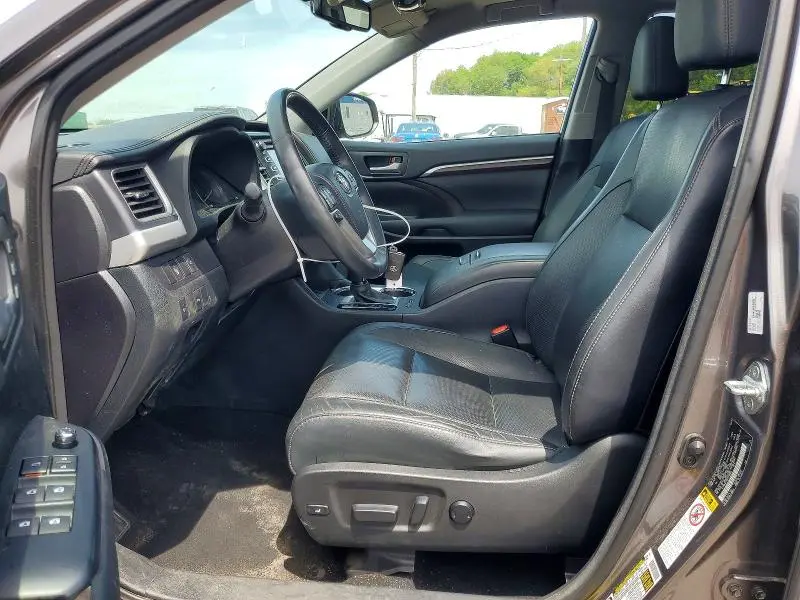 2015 TOYOTA HIGHLANDER LIMITED  